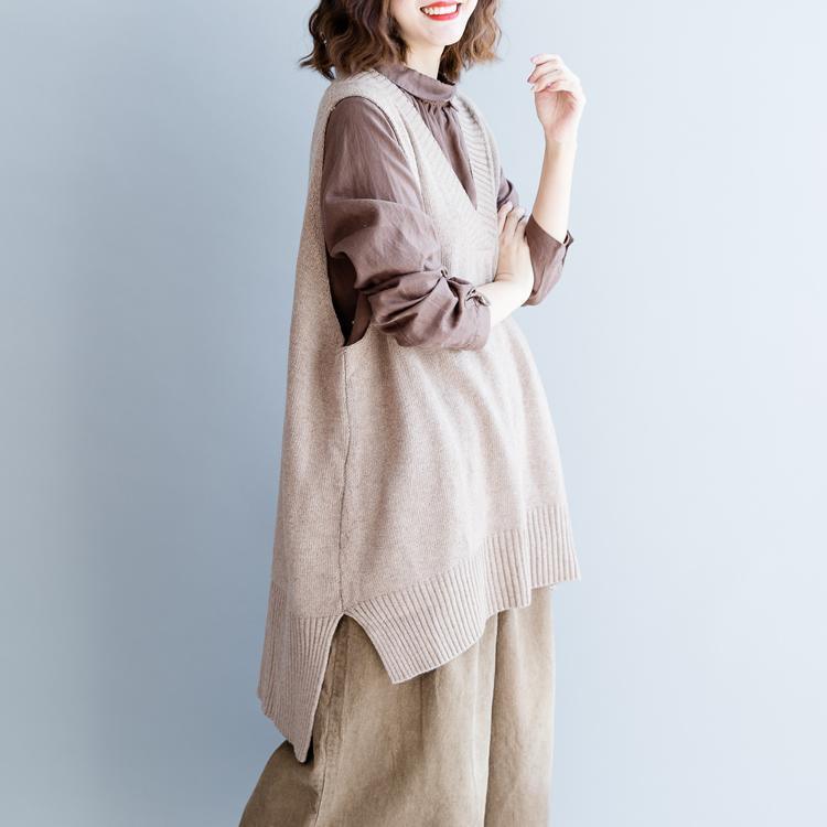 warm khaki  knit tops Loose fitting v neck  sleeveless knitted blouses Fine side open pullover - Omychic